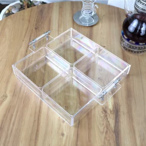صينية تقديم اكرليك أنيقة وفاخرة بغطاء مستطيل - 4 تقسيمات - شفاف - 35x29x10 سم