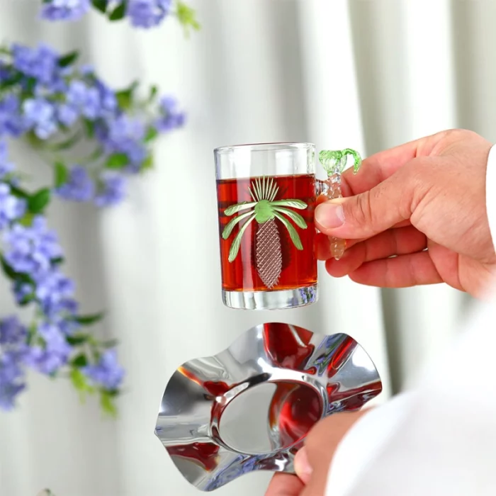 طقم بيالات وفناجيل أنيق وفاخر بتصميم نخلة - زجاج - 18 قطعة - أخضر وفضي 8dd1cfddf6e77bc5ef36e3322fd00960